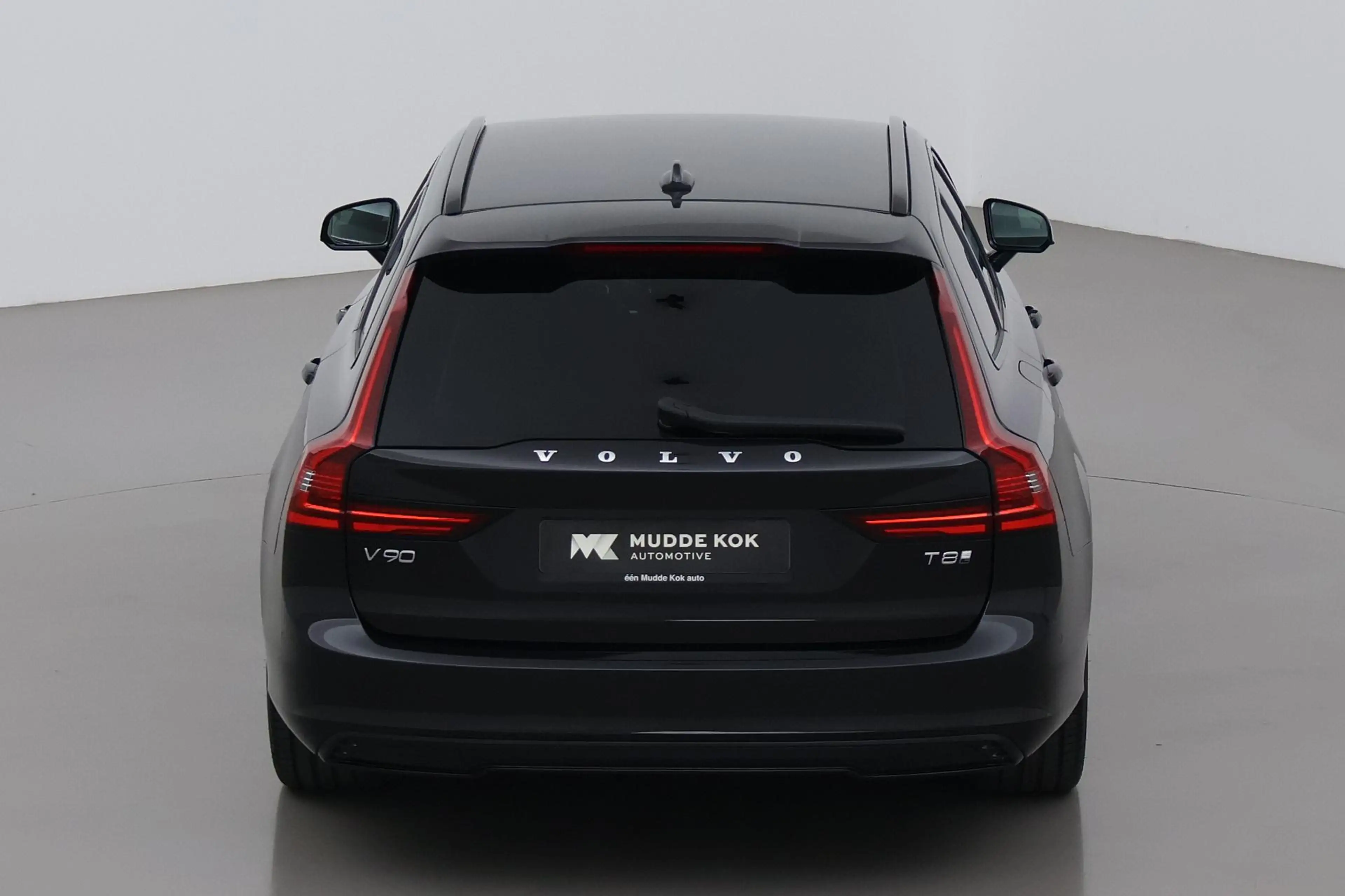 Volvo V90 T8 Plug-in hybrid Plus Dark | ACC | 360° Camera | — photo 9