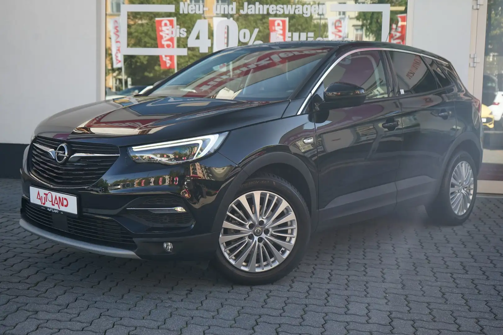 Opel Grandland 1.2 Innovation LED IntelliLink Kamera Schwarz - 2