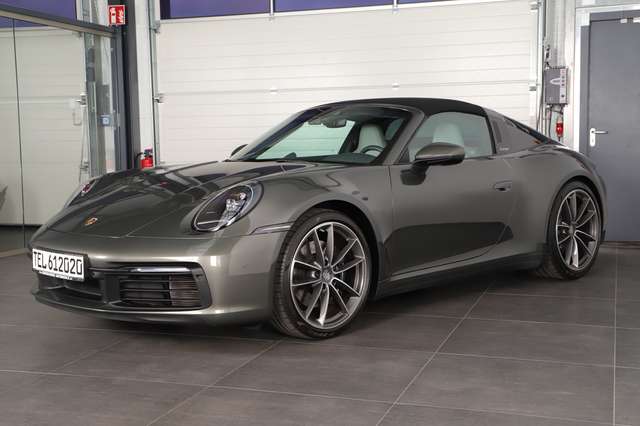 Porsche 992 911 Targa 4S EXCLUSIVE FARBGE. AUSSTATTUNG APPR27
