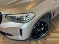 BMW iX3 Executive 80 kWh|PANO|DEALER ONDERHOUDEN| Grijs - thumbnail 22
