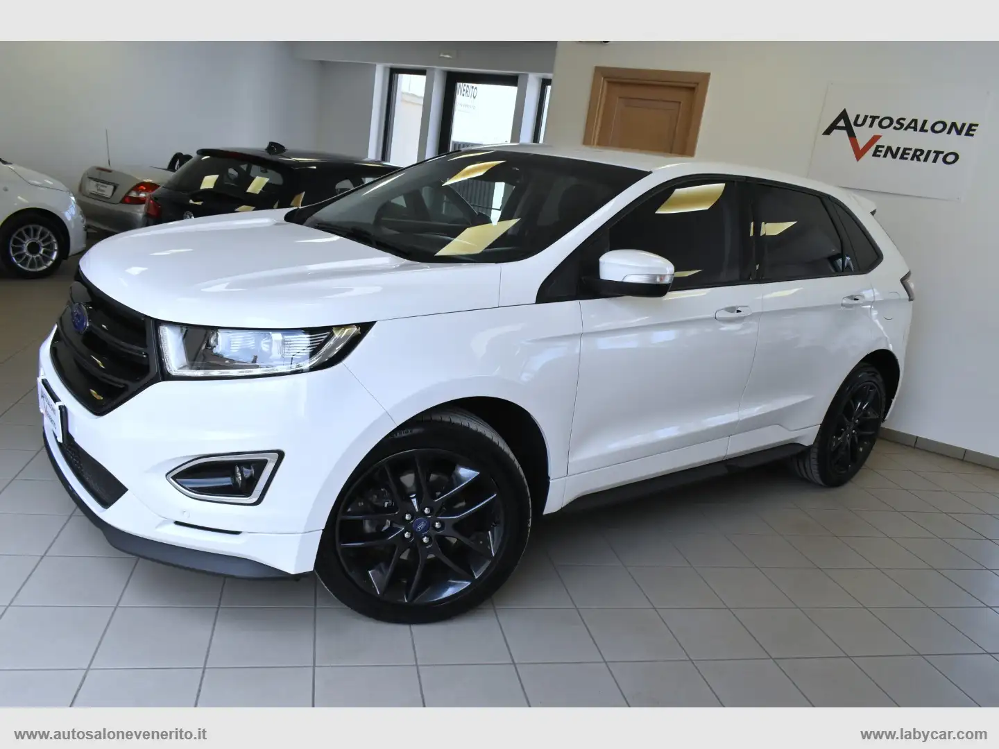 Ford Edge 2.0 TDCI 210 CV AWD S&S Pow. Titanium Bílá - 1