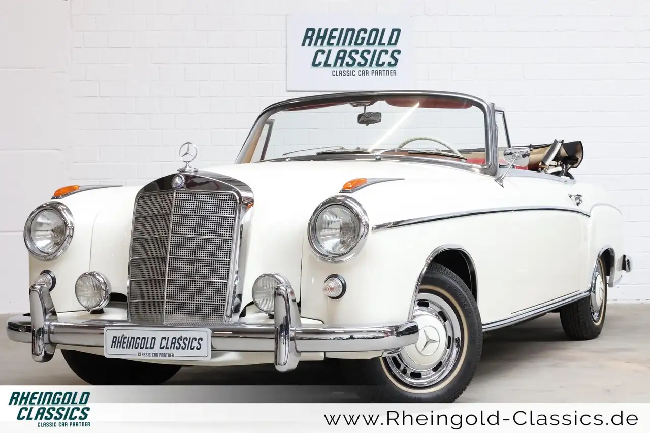 Mercedes-Benz 220