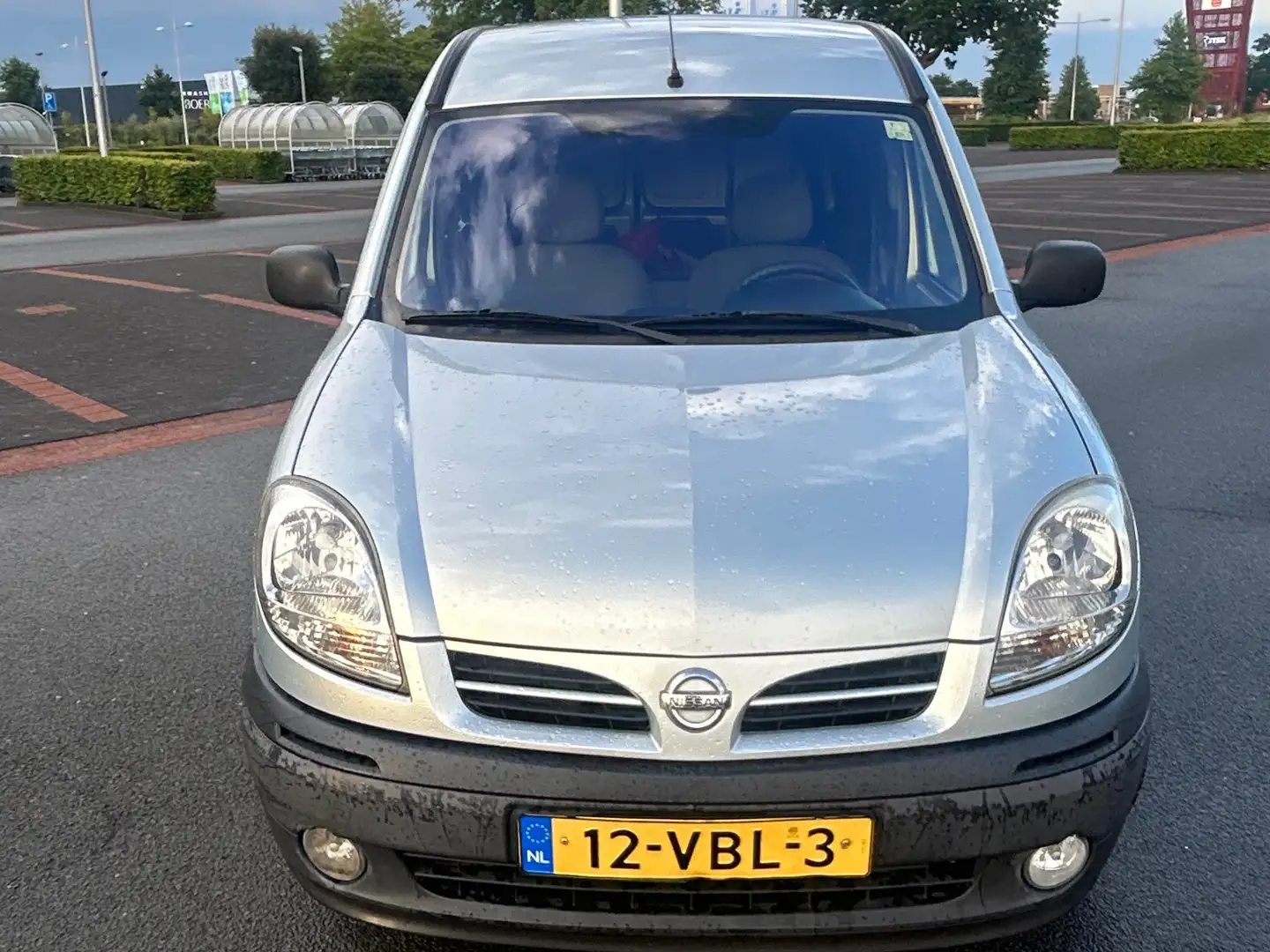 Nissan Kubistar - 1