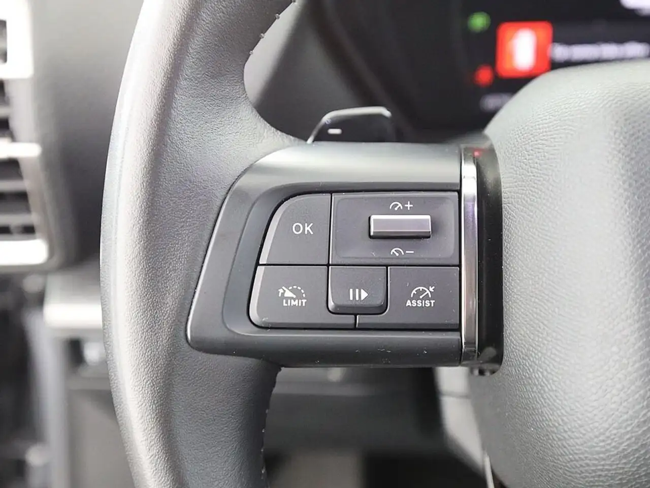 Citroen C5 X 1.2 PureTech 130 Feel Aut LED NAV TEMP R-CAM 19