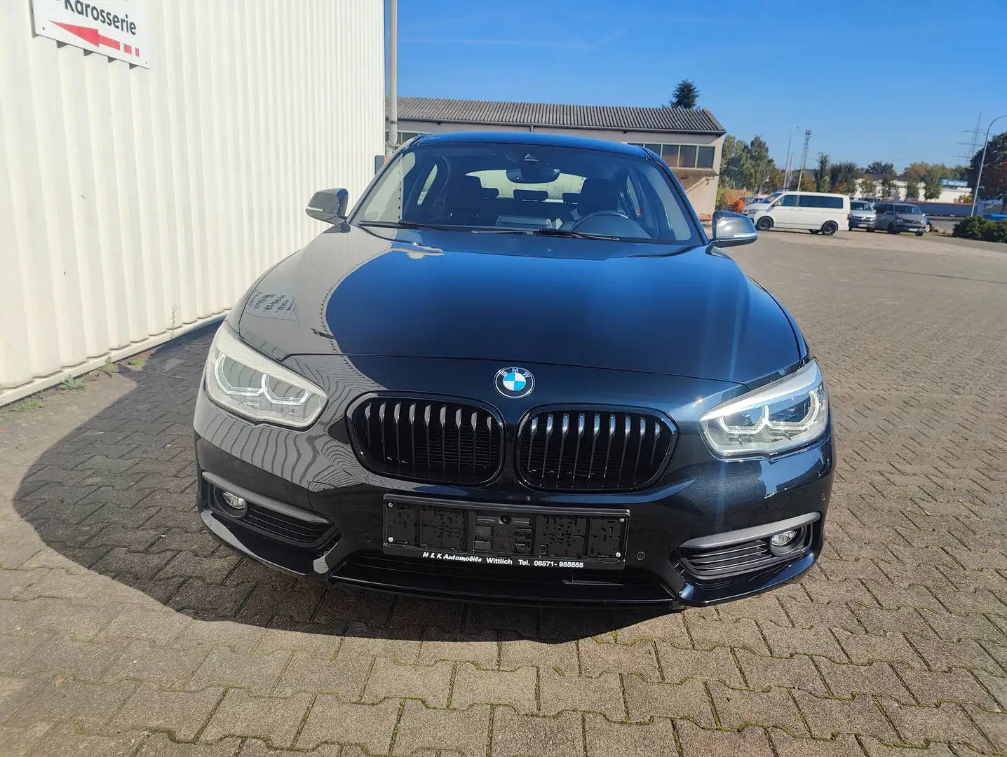 BMW 118 118 d Advantage PDC Navi Alu Shz Automatik LED Schwarz - 2