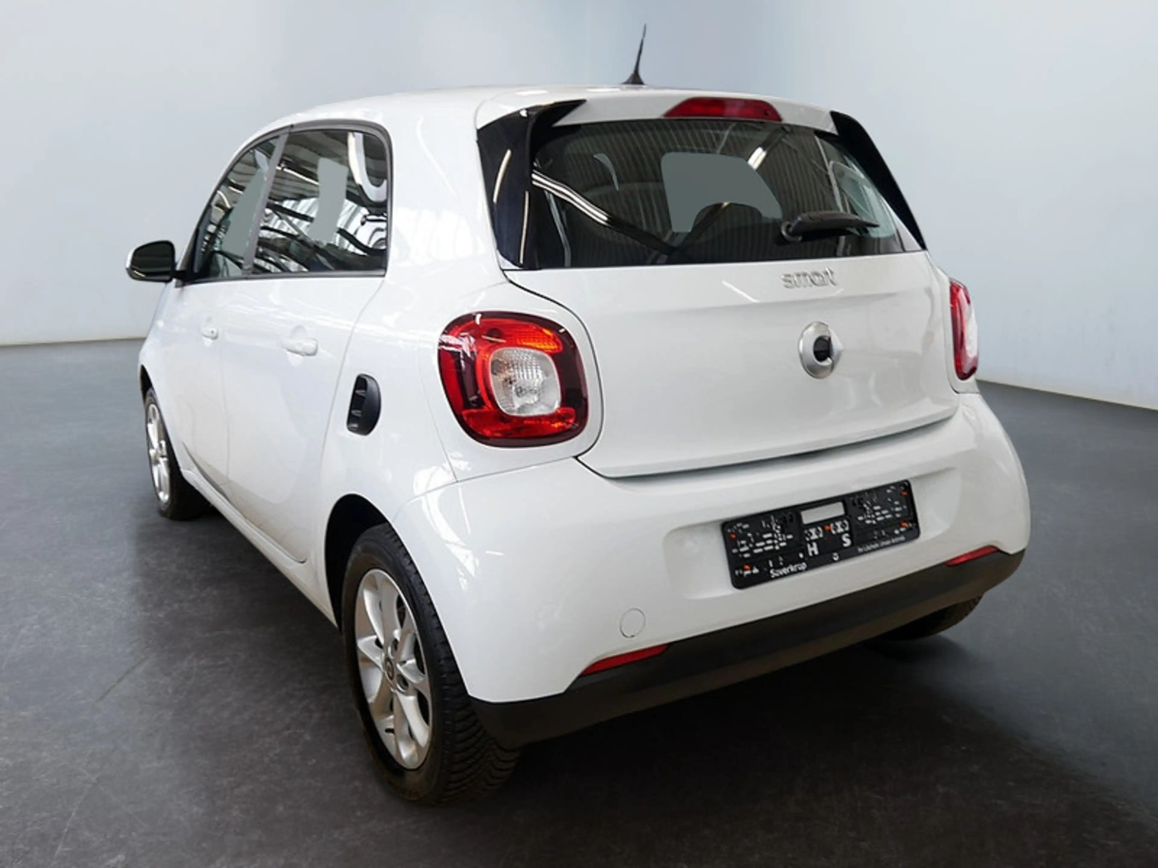 smart forFour 52 kW passion — photo 3