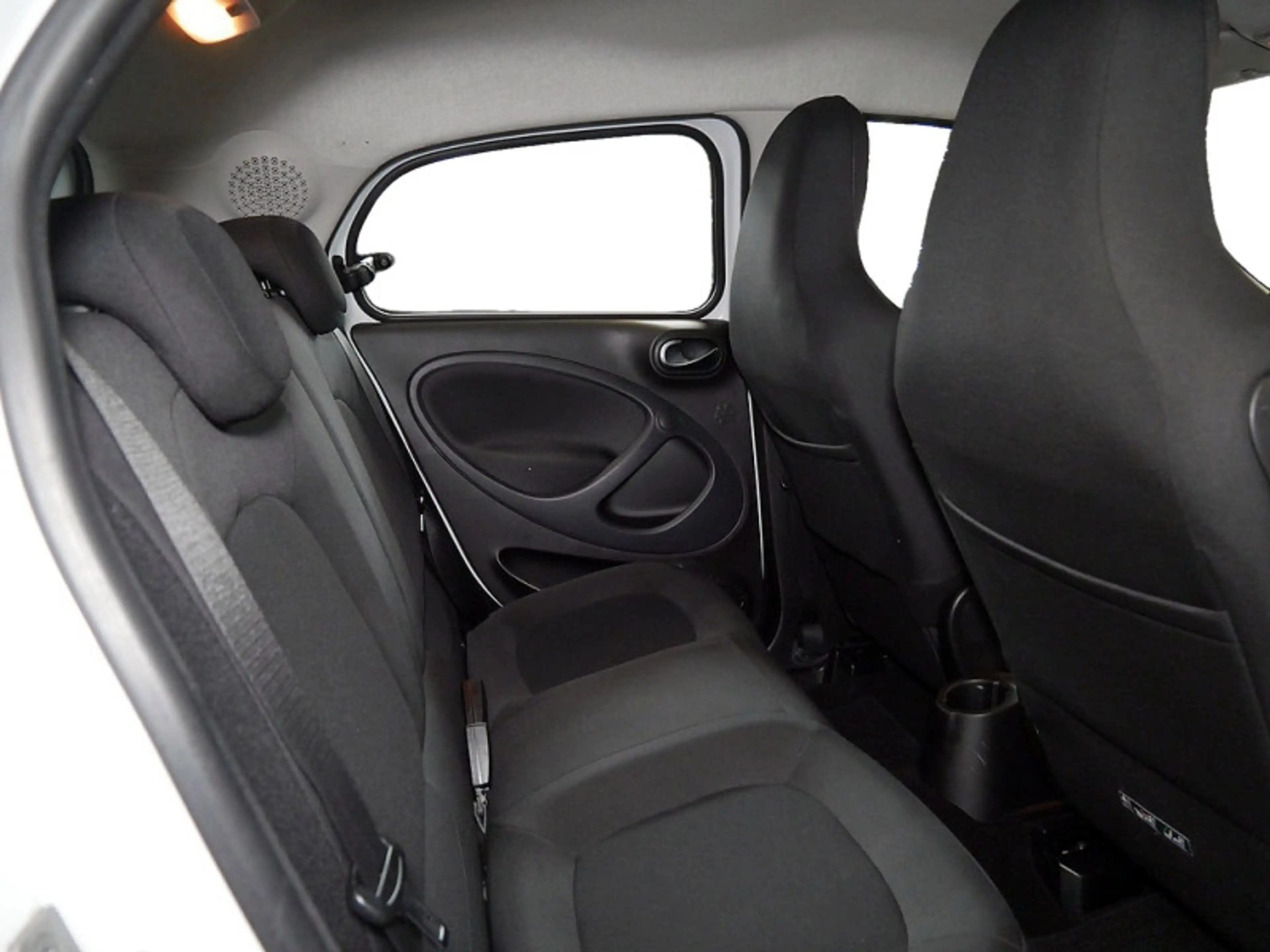 smart forFour 52 kW passion — photo 6