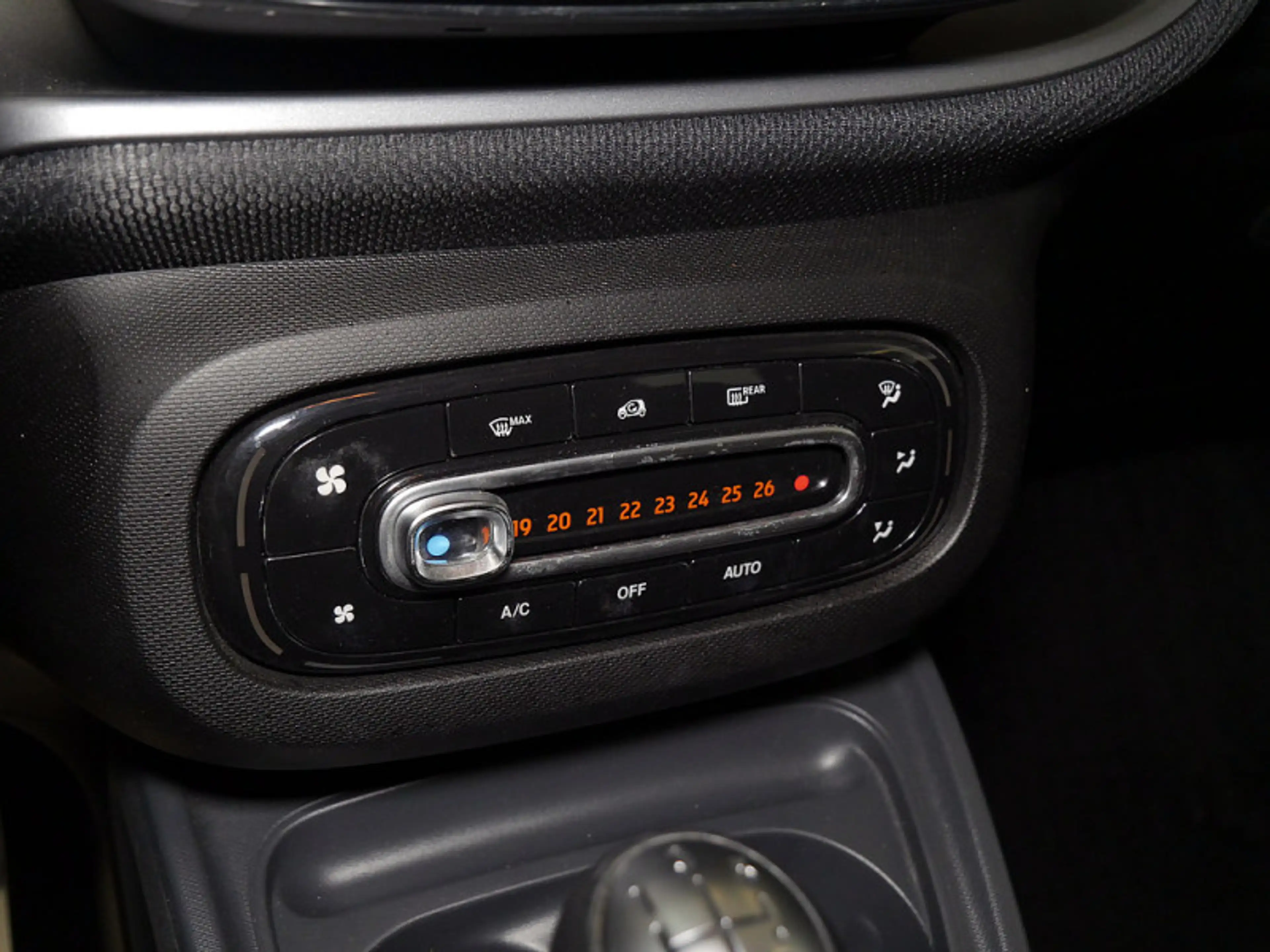 smart forFour 52 kW passion — photo 15