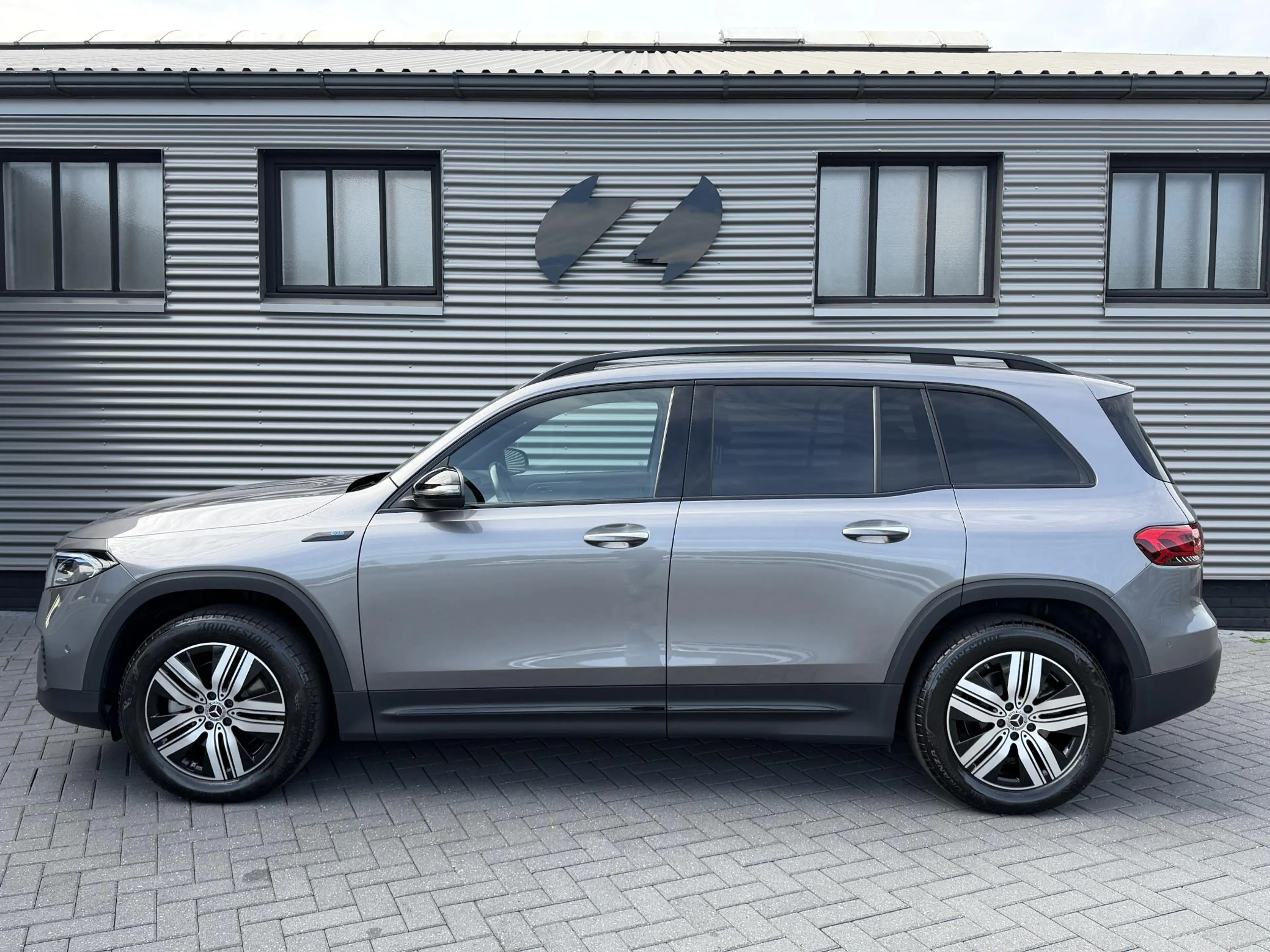 Mercedes-Benz EQB 250 Business Line 67 kWh |Keyless|Cruise|Camera| — photo 19