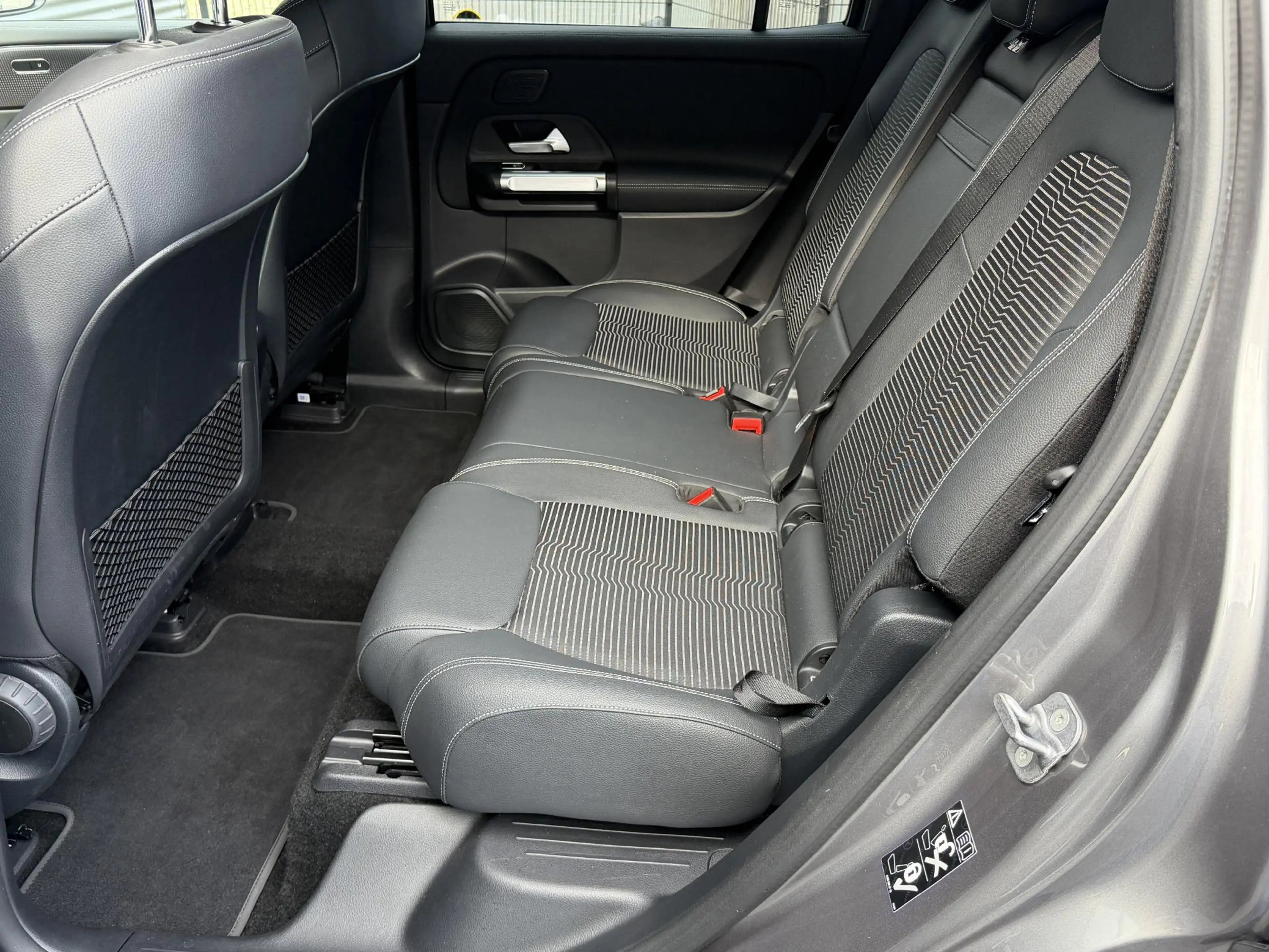 Mercedes-Benz EQB 250 Business Line 67 kWh |Keyless|Cruise|Camera| — photo 15