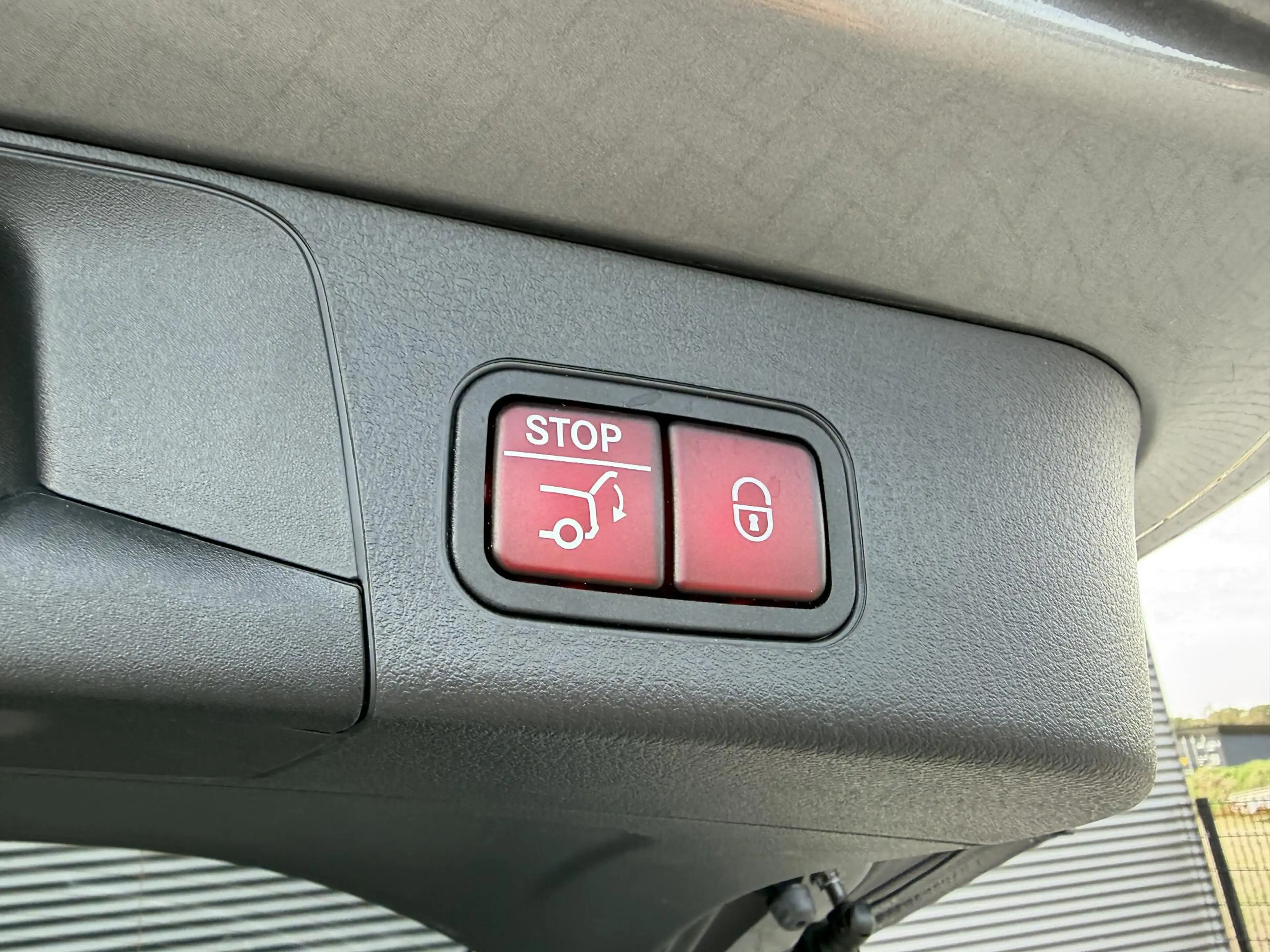Mercedes-Benz EQB 250 Business Line 67 kWh |Keyless|Cruise|Camera| — photo 25