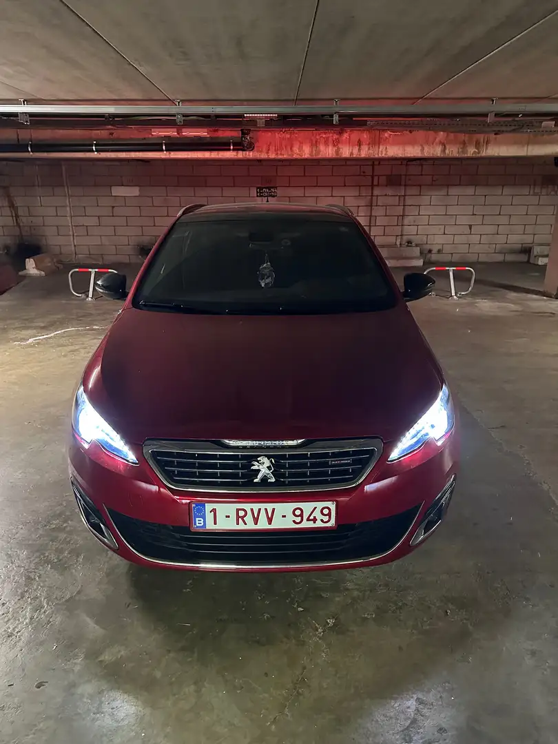 Peugeot 308 308 SW 1.2 PureTech GT Line STT Rouge - 2