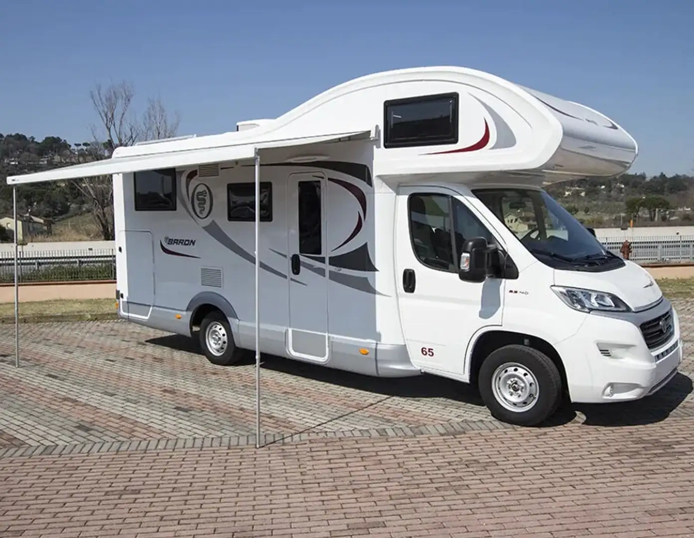 Fiat Ducato Wohnmobil Elnagh Baron 65 Weiß - 1