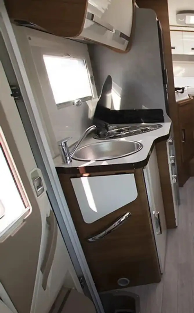 Fiat Ducato Wohnmobil Elnagh Baron 65 Weiß - 2