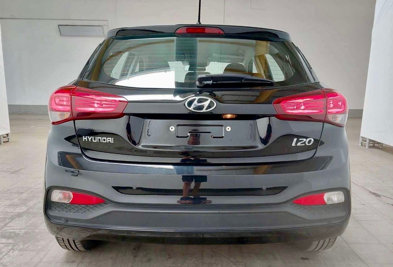 Hyundai i20 "Trend" — photo 6