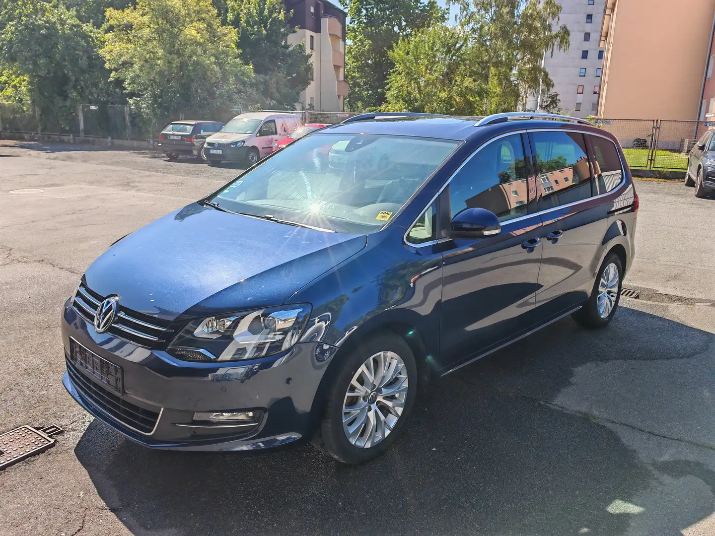 Volkswagen Sharan Sharan Diesel 2.0 TDI 4Motion  Highline Blau - 1