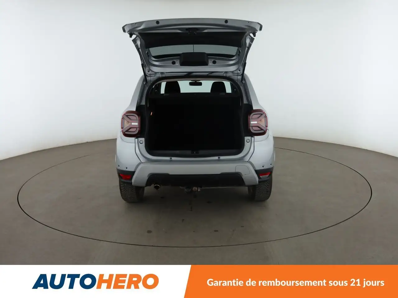 Dacia Duster — photo 16