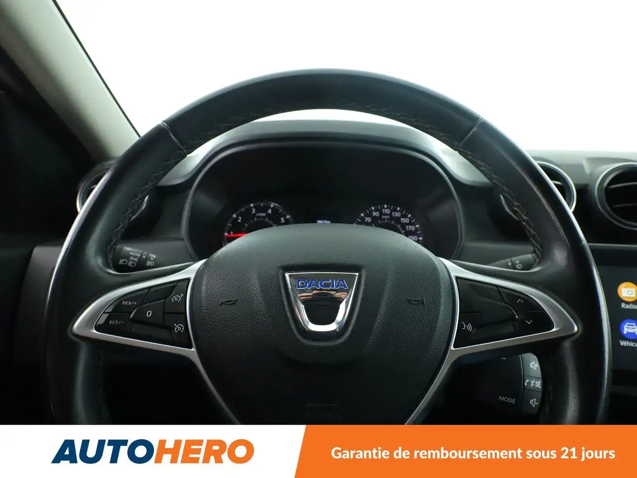 Dacia Duster — photo 19