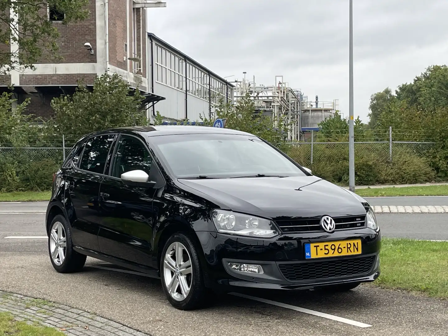 Volkswagen Polo 1.2 TSI Black Edition | 5 Deurs | Trekhaak | Navig Noir - 1