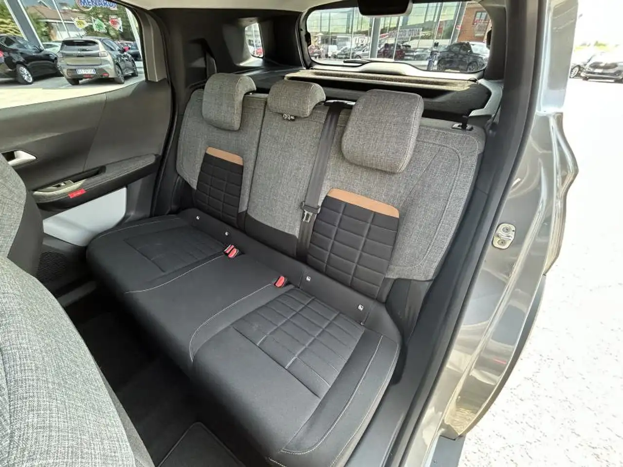 Citroen C3 Aircross PureTech Turbo 100 Plus NUOVO MODELLO, миниатюра 8