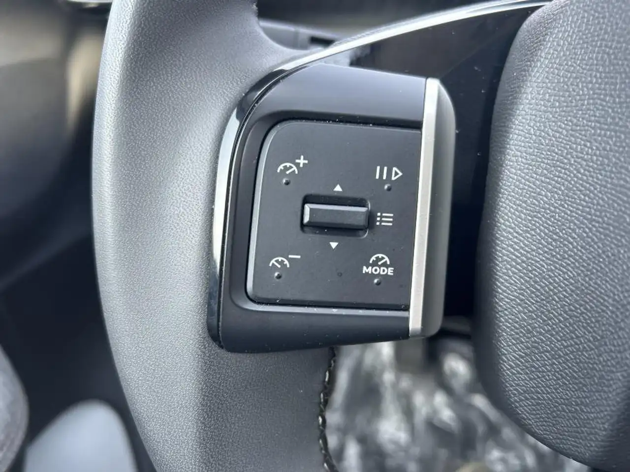 Citroen C3 Aircross PureTech Turbo 100 Plus NUOVO MODELLO, миниатюра 19