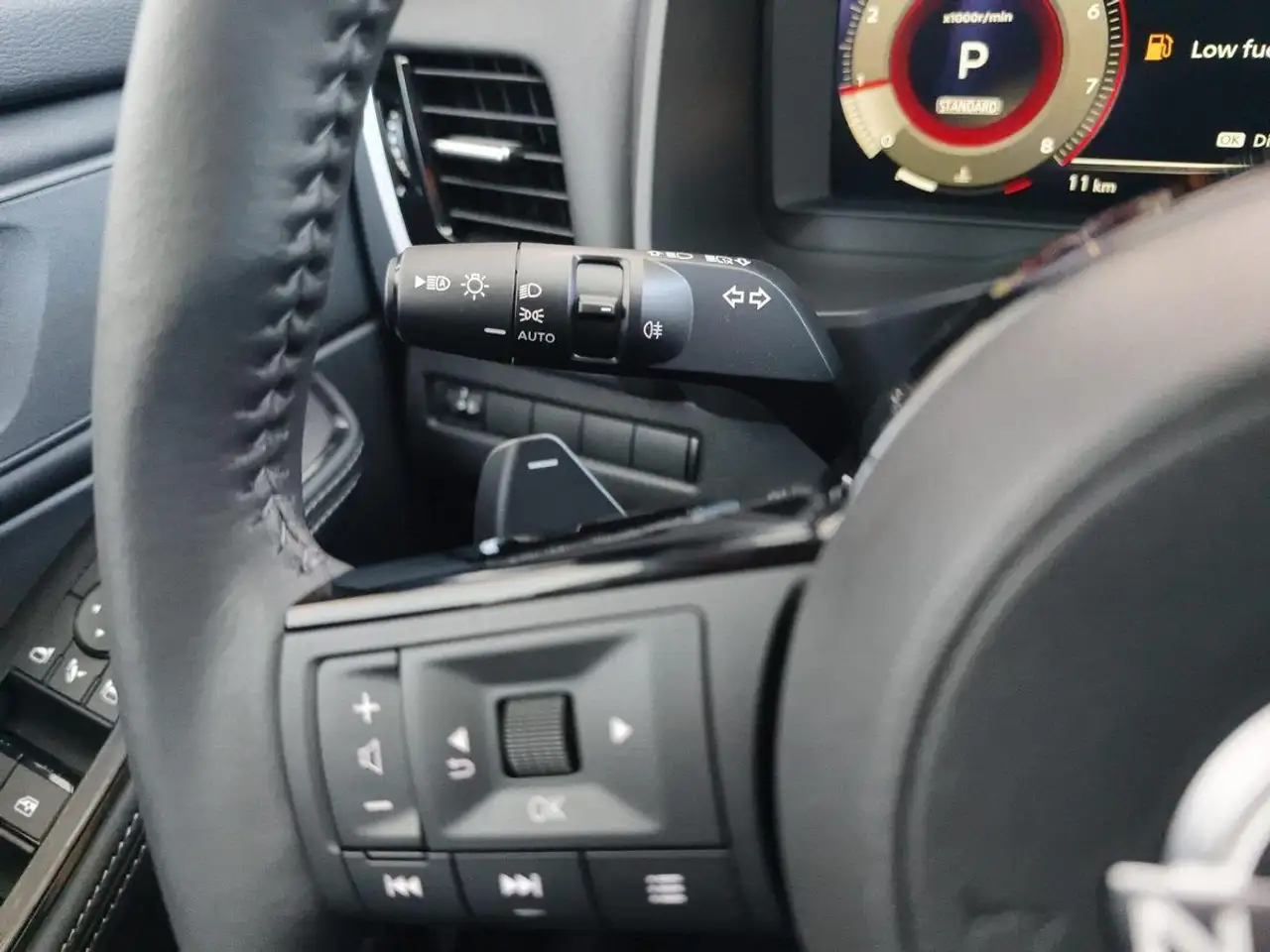 Nissan X-Trail acenta 7Sitze+ACC+Kamera+NiConnect+iKey+18Z+3Zonen 18