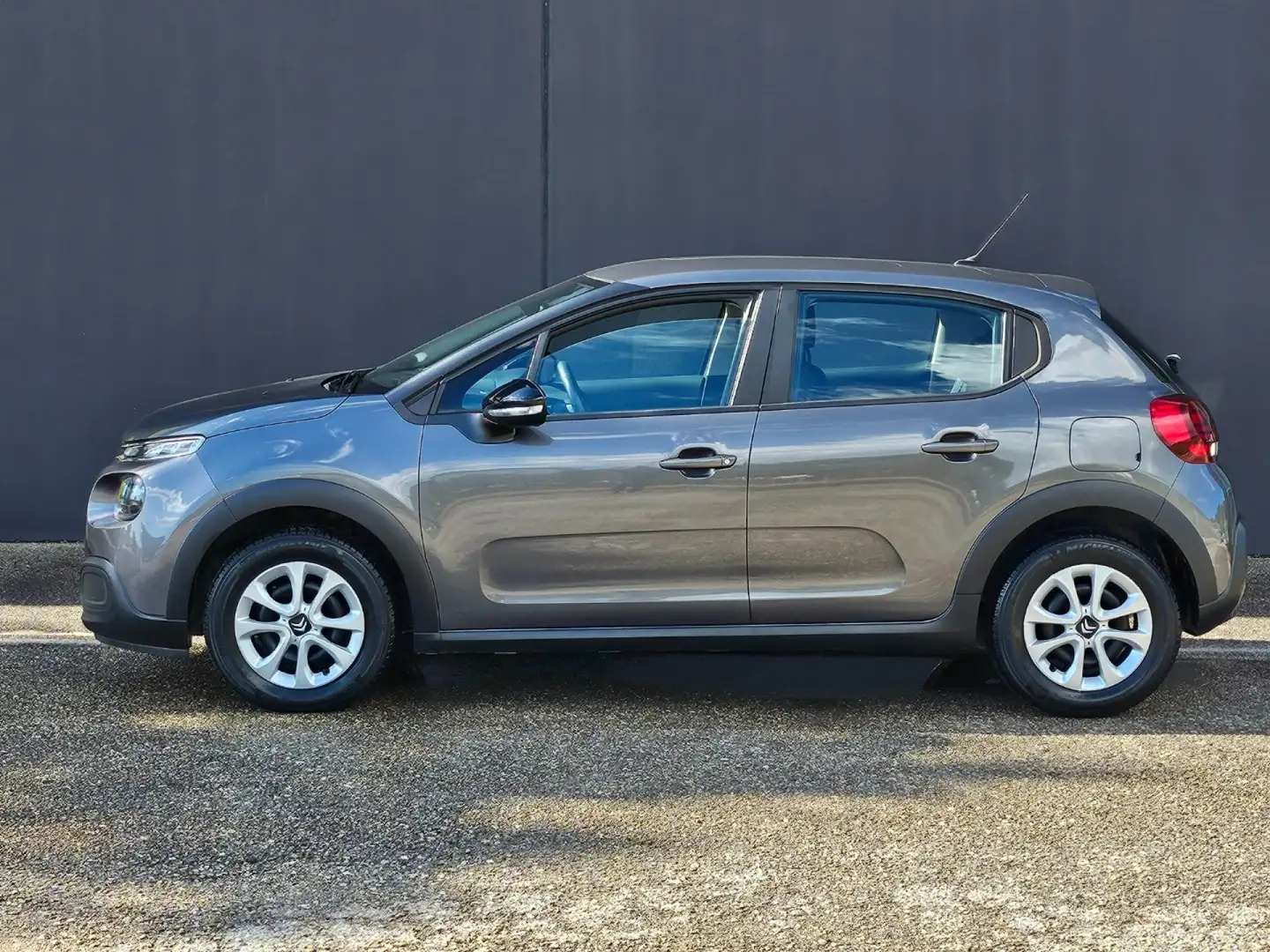 Citroen C3 PureTech 83 Feel 36.000 KM. Grigio - 2