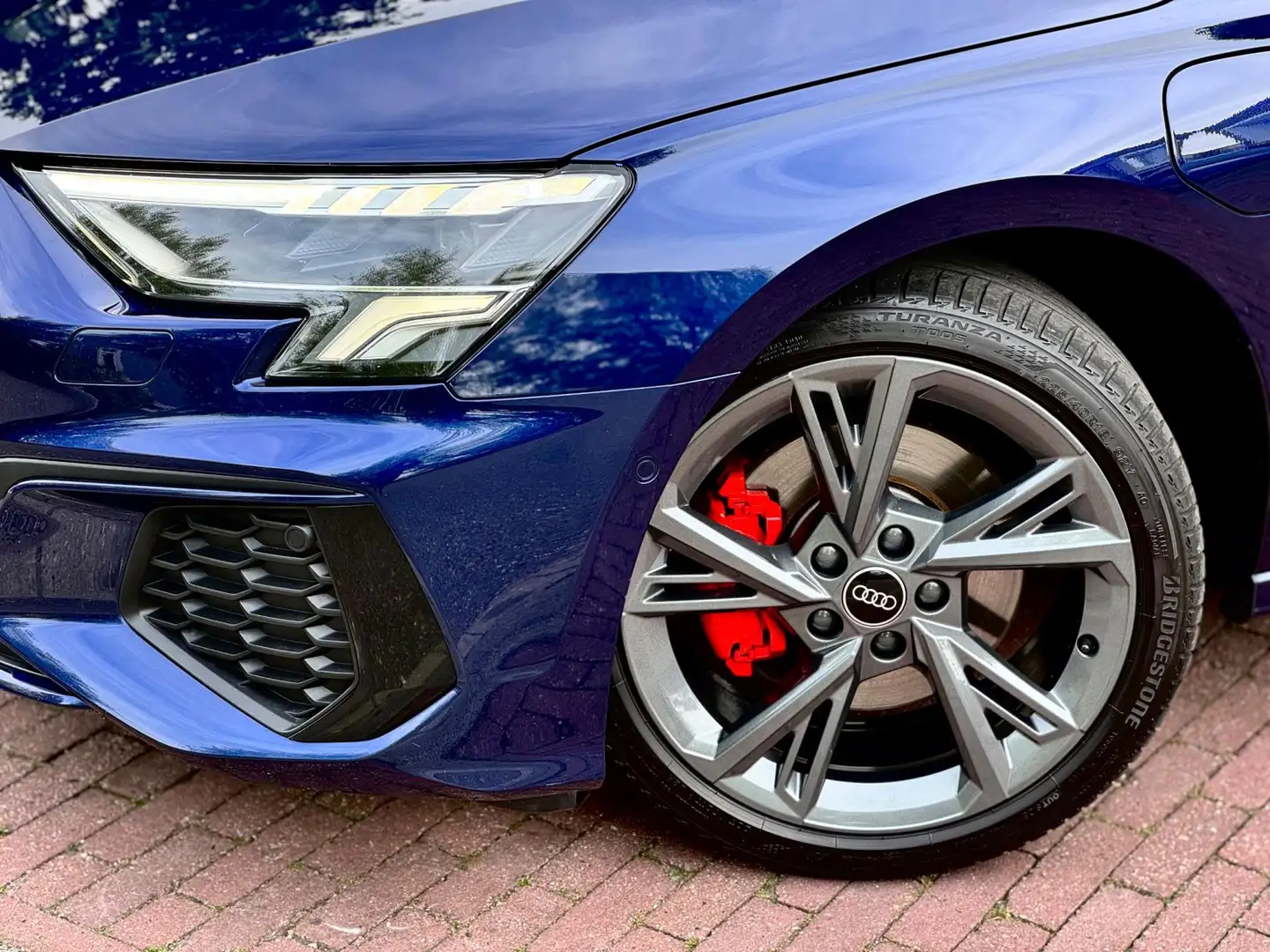 Audi A3 Sportback 40 TFSI e Edition RS zetels/B&O/Massage/ Bleu - 2