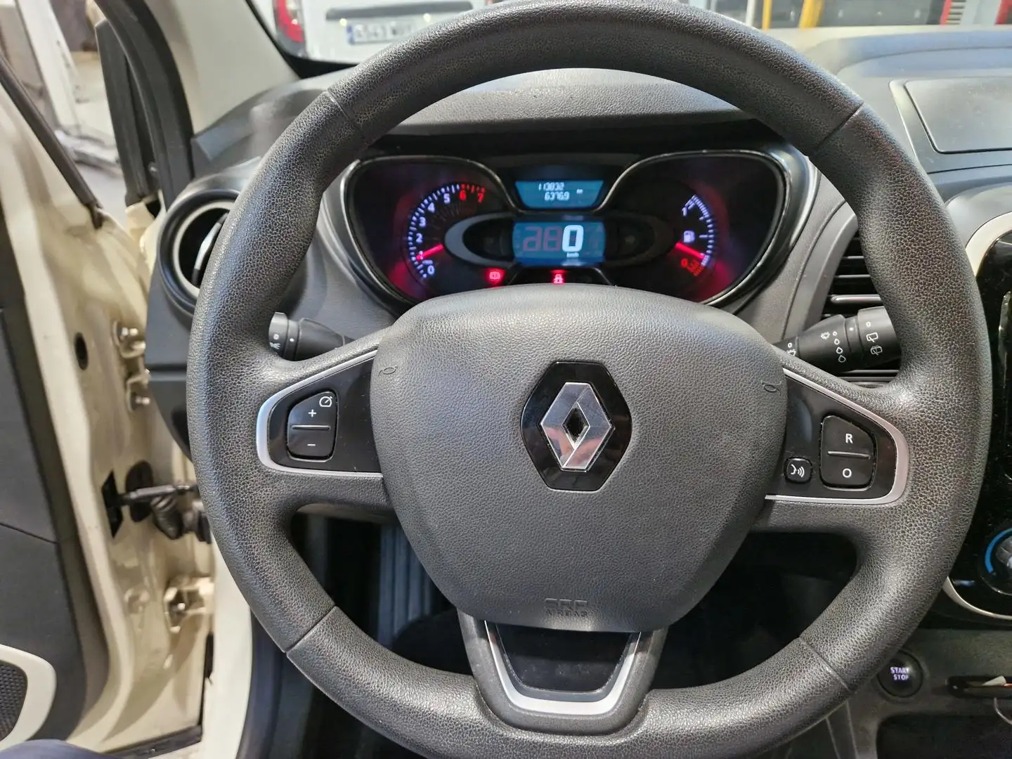 Renault Captur TCe Energy eco2 Life 66kW (4.75) Beige - 1