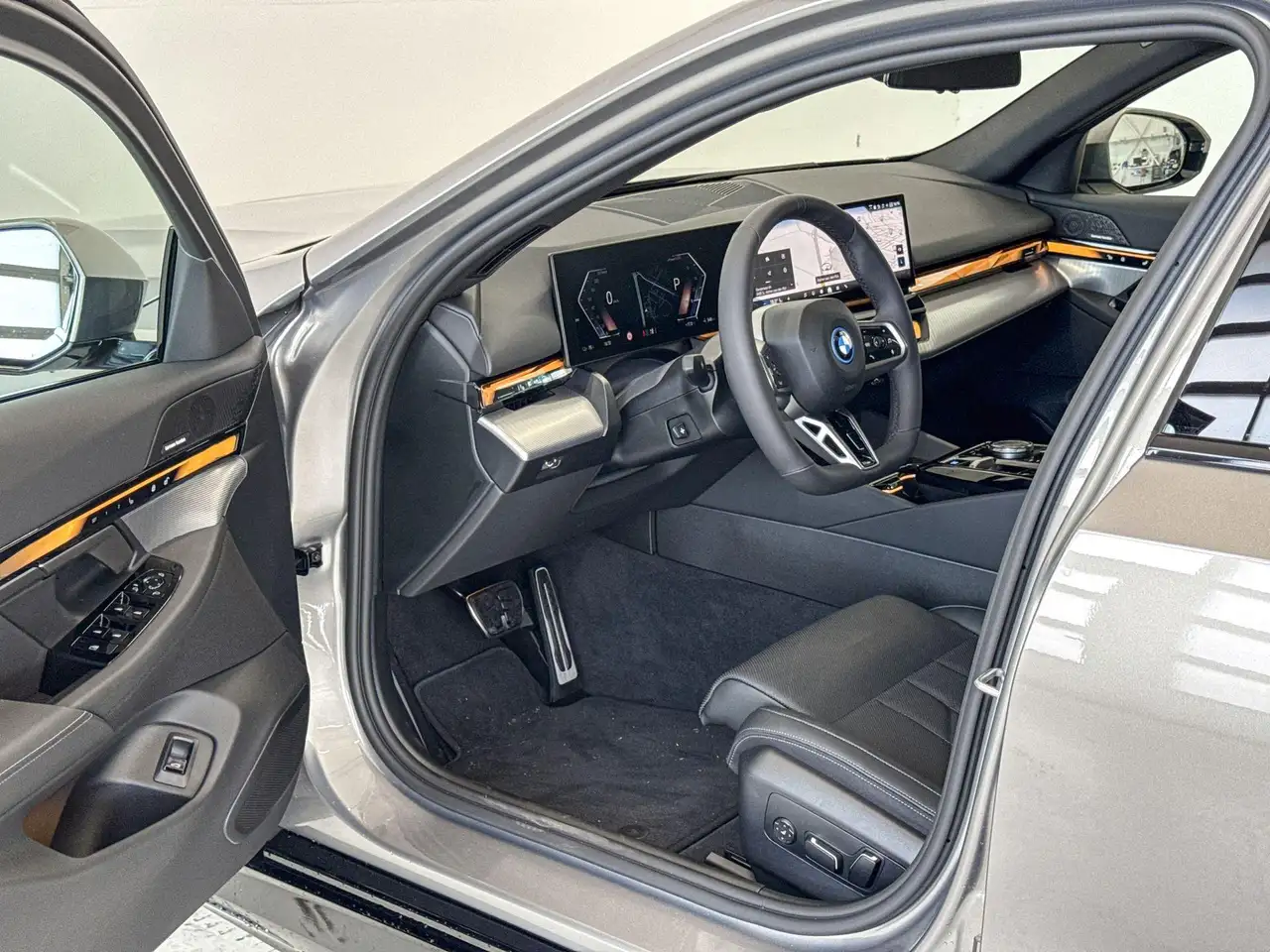 BMW i5 2026 — фото 11
