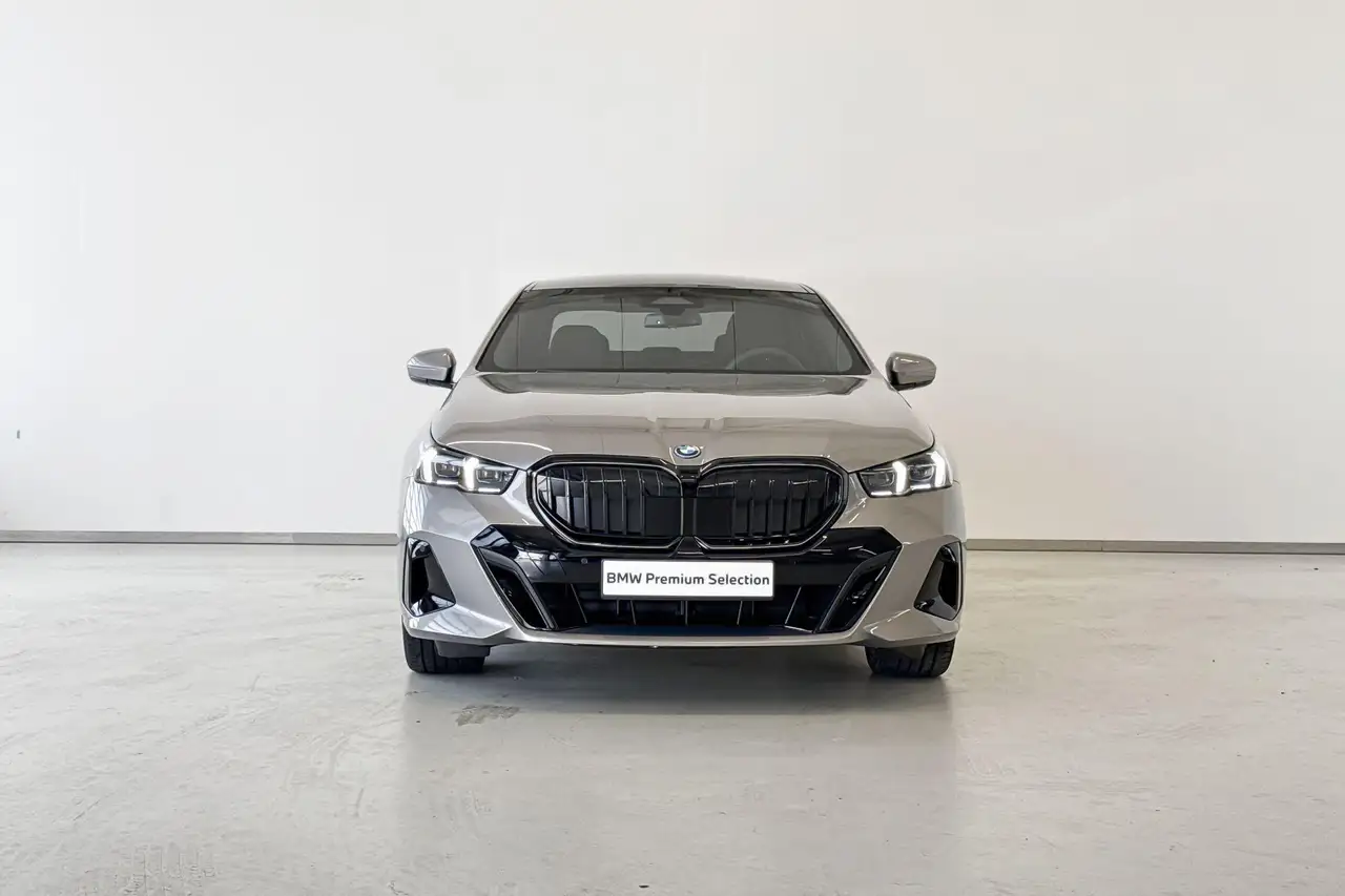 BMW i5 2026 — фото 6