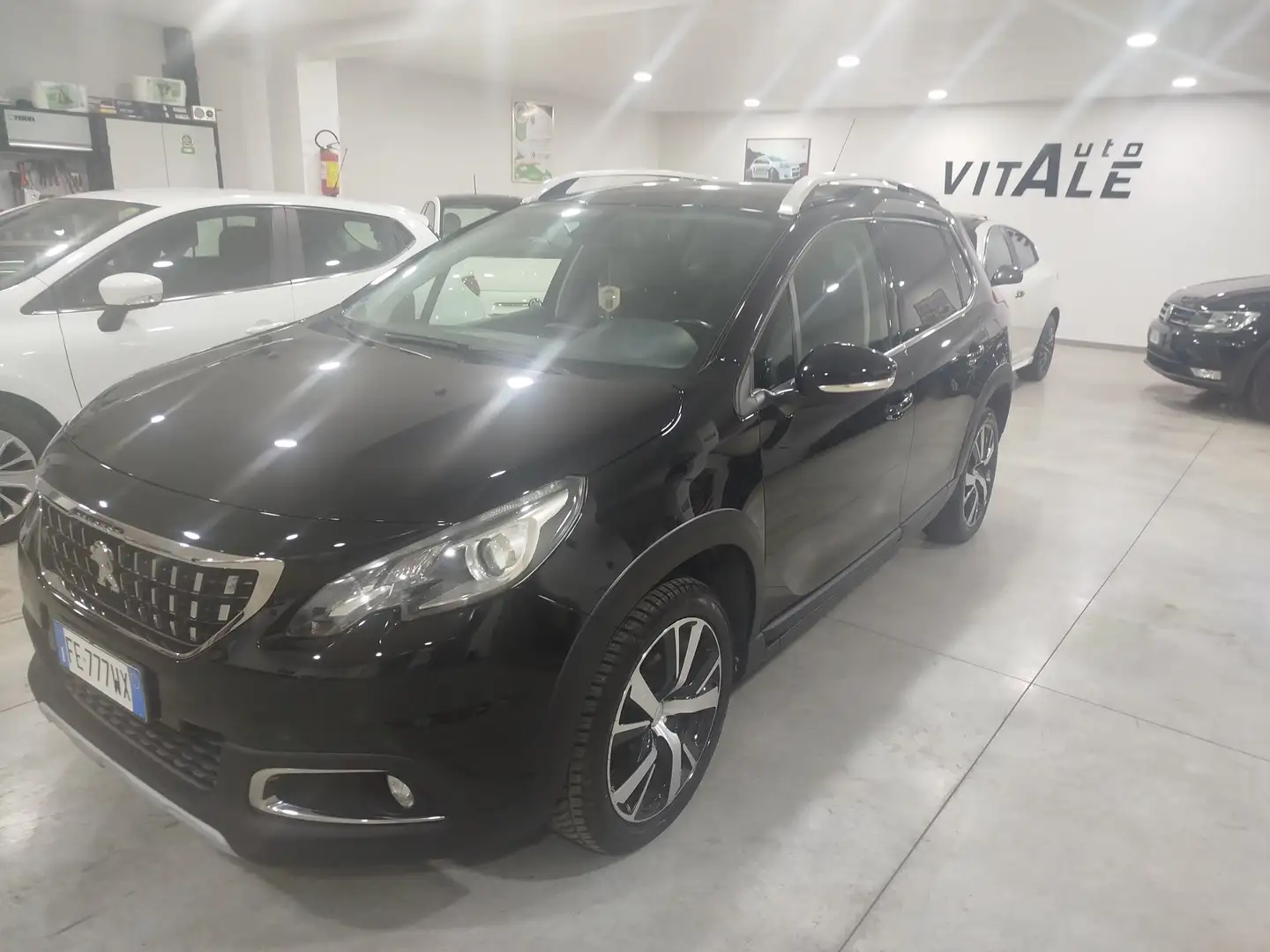 Peugeot 2008 2008 1.6 bluehdi Allure 100cv my16 Noir - 1