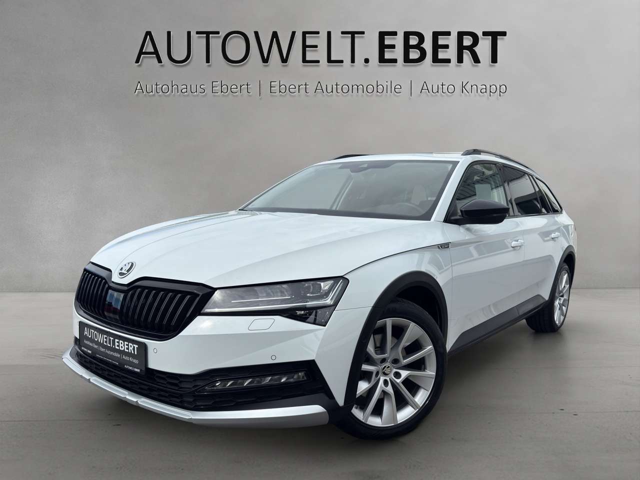 Skoda Superb — Skoda Superb Combi 2.0 TDI Scout Final Edt./AHK/PANO/