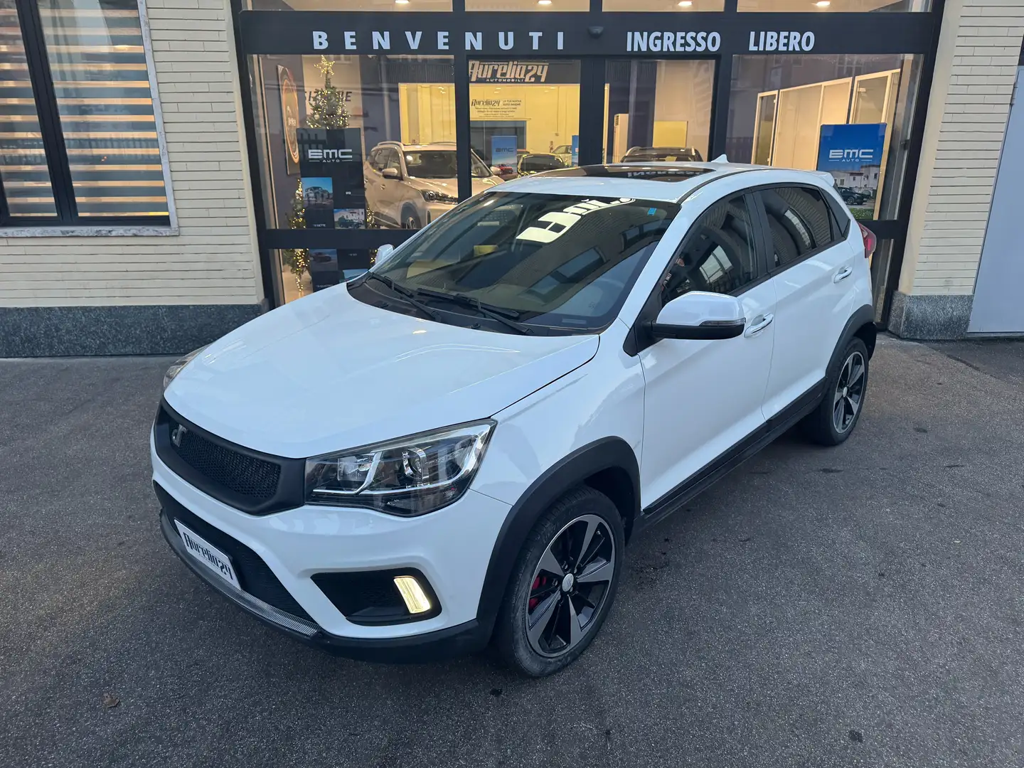 DR Automobiles DR3 DR 3 1.5 Gpl 106cv Blanc - 2