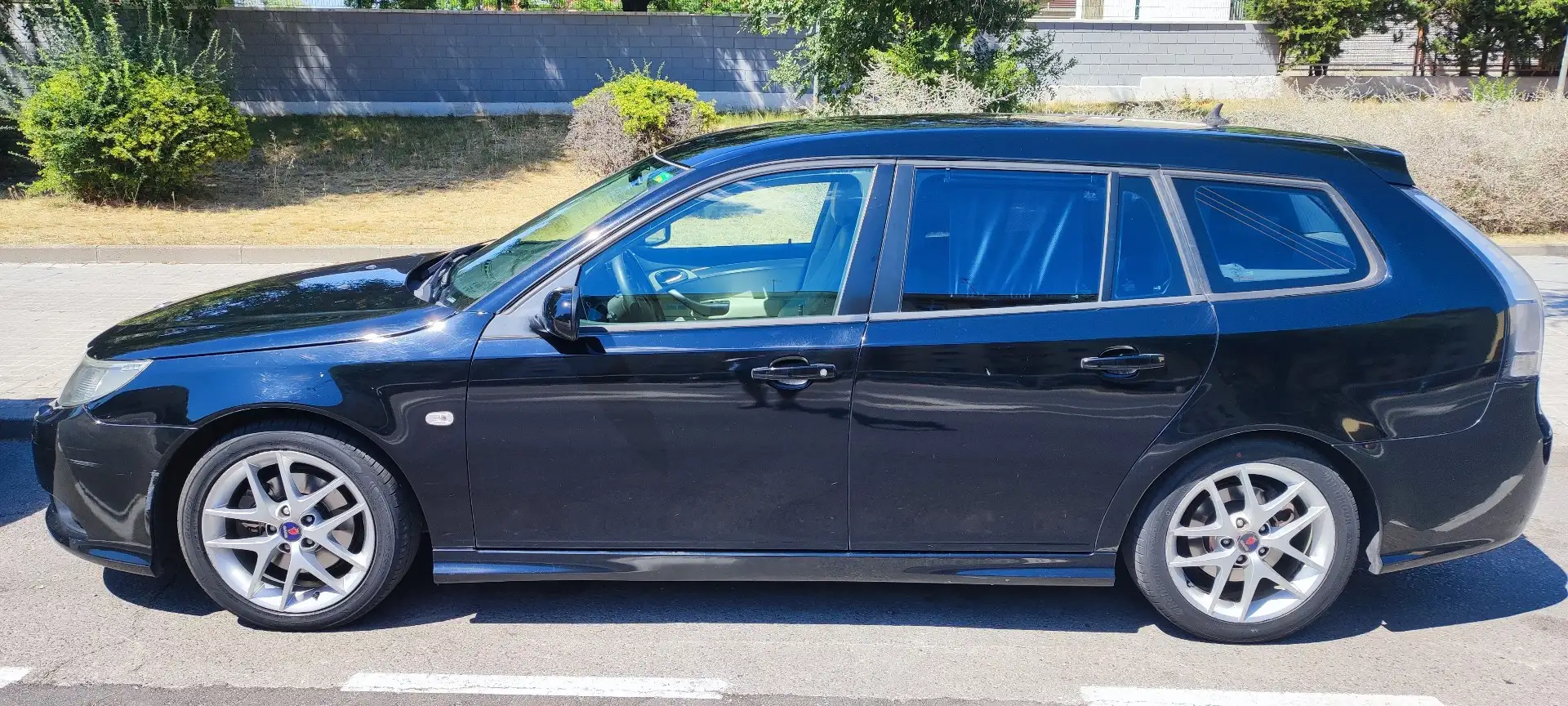 Saab 9-3 Sport Hatch 1.9TTiD Vector - 2