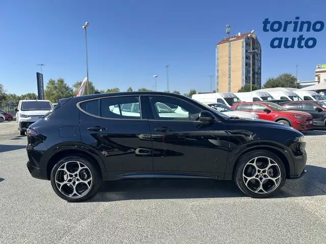 Alfa Romeo Tonale view 8