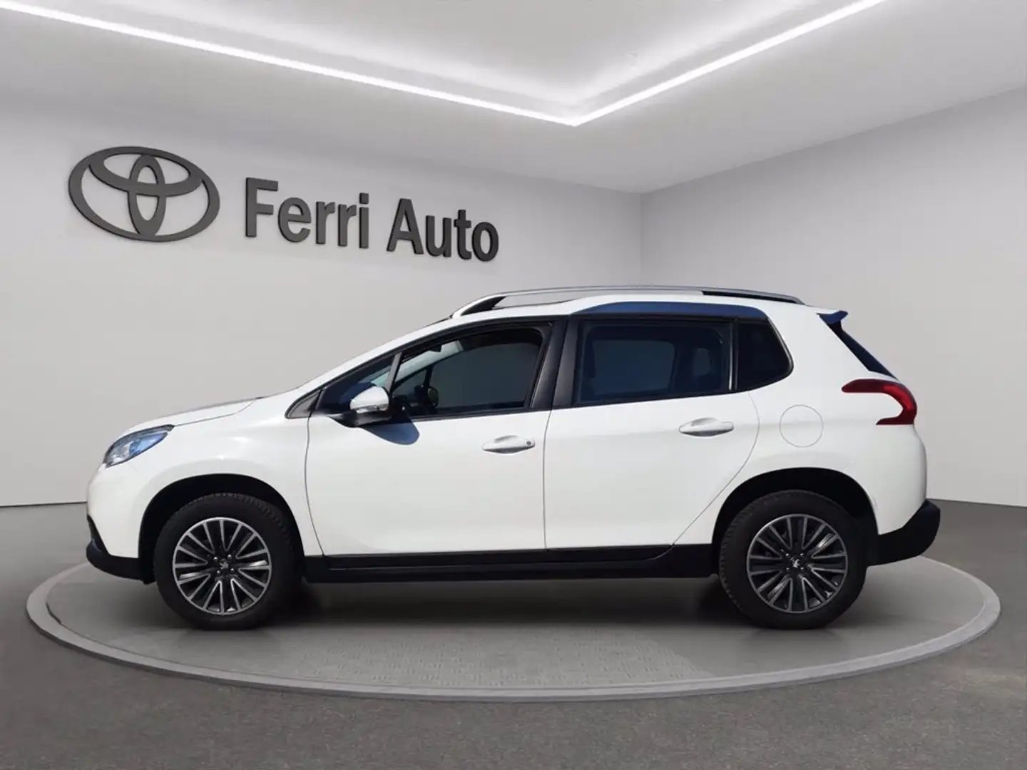 Peugeot 2008 1.2 puretech 12v allure 82cv e6 Bianco - 2