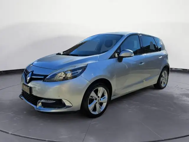 2013 Renault Scenic in Grey for sale