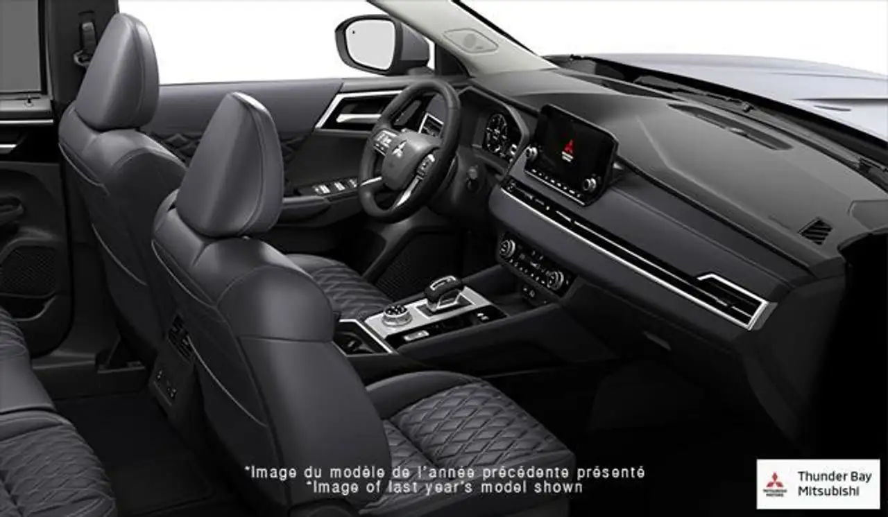 Mitsubishi Outlander снимка Mitsubishi Outlander