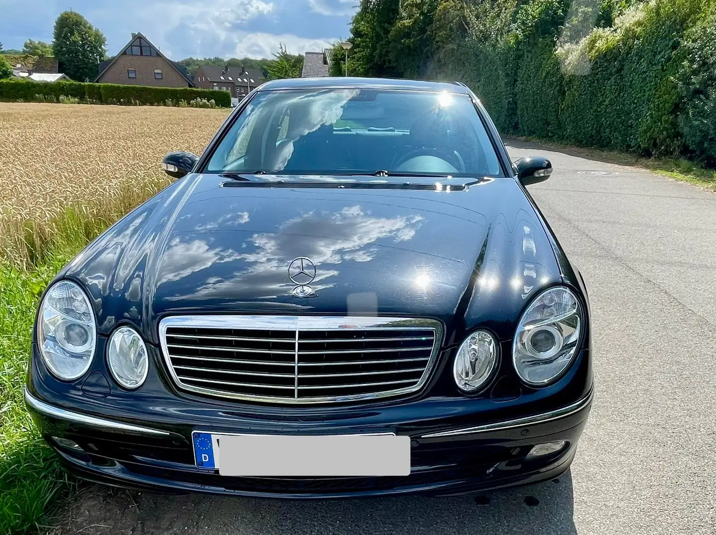 Mercedes-Benz E 320 E 320 CDI Avantgarde DPF Schwarz - 1