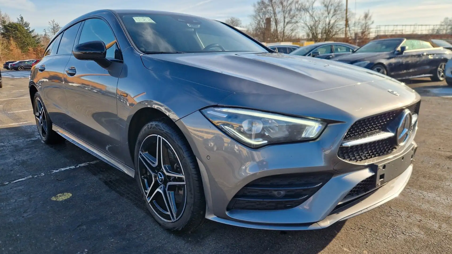 Mercedes-Benz CLA 250 CLA 250e Shooting Brake Edition 2020 AMG 1.Hand Grau - 1