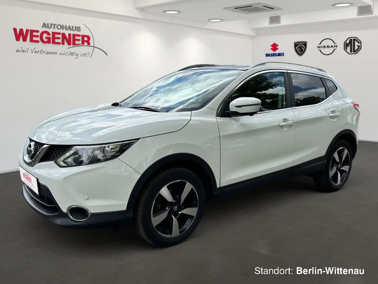 Nissan Qashqai QASHQAI N-CONNECTA 1.6 MT NAVI 360° PANO AHK SHZ Weiß - 1