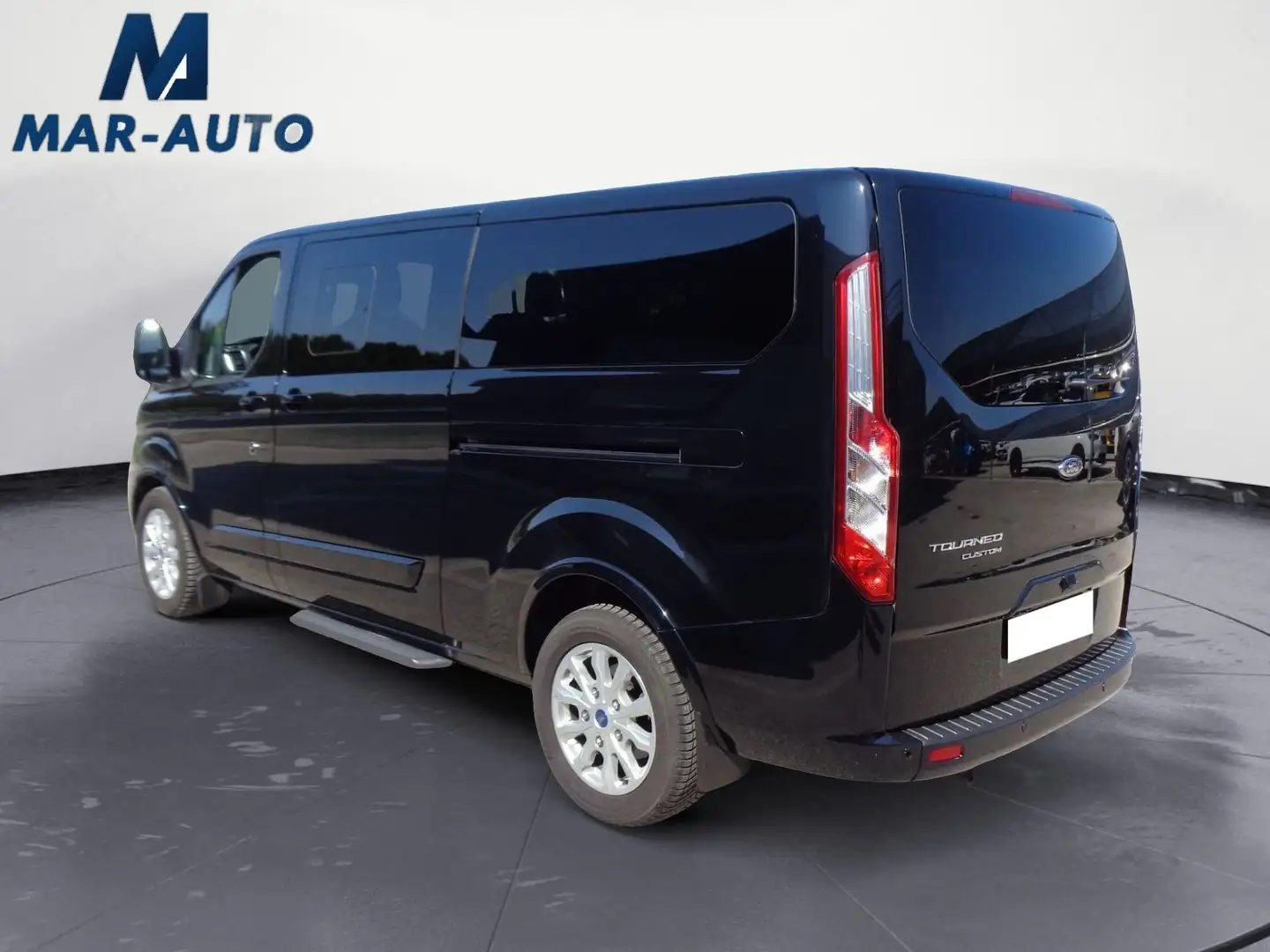 Ford Tourneo Custom Tourneo Custom 310 2.0 TDCi 170CV PL Titanium Noir - 2