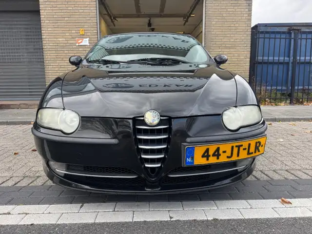 Alfa Romeo 147 view 4