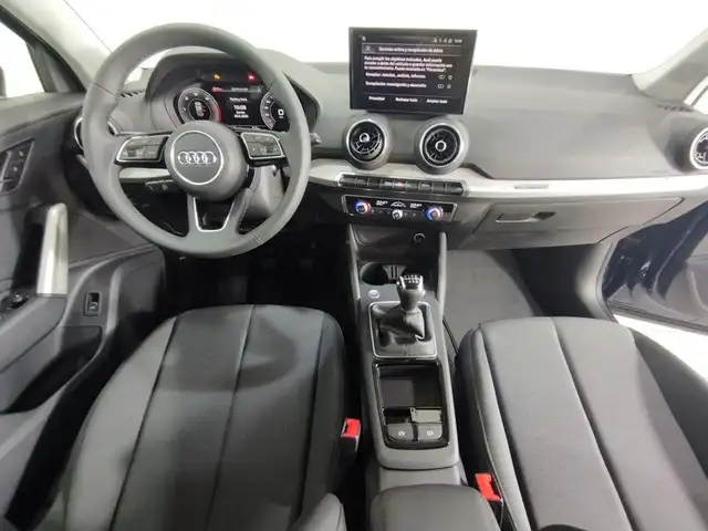 Audi Q2 view 6