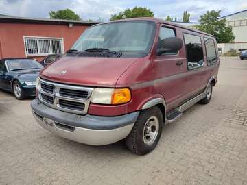 RAM 1500 CONVERSION PRIME TIME VAN/ 5.2 LPG/ V8