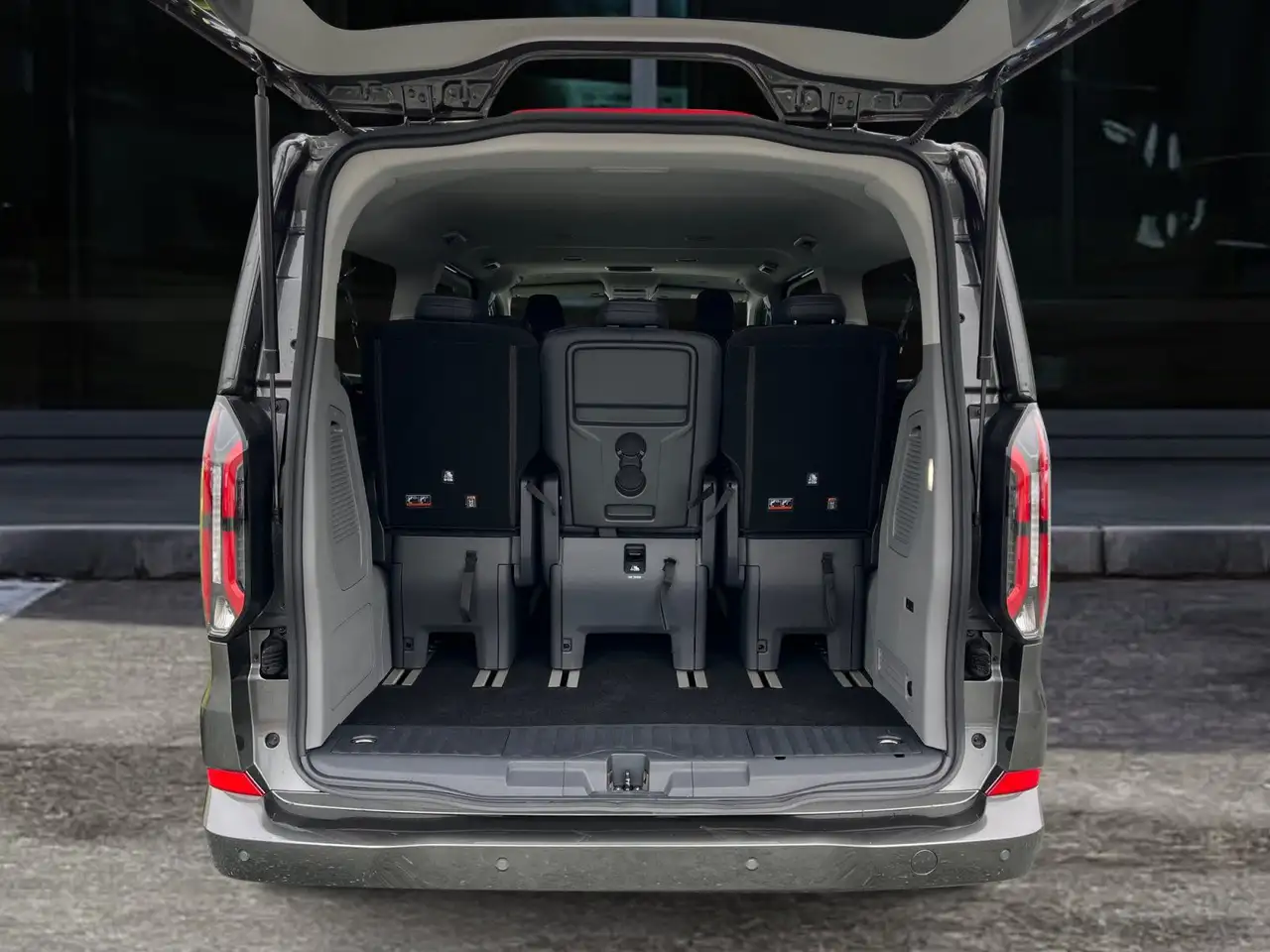 Ford Tourneo Custom Titanium X L2 Aut. AHK*70l*Matrix 10