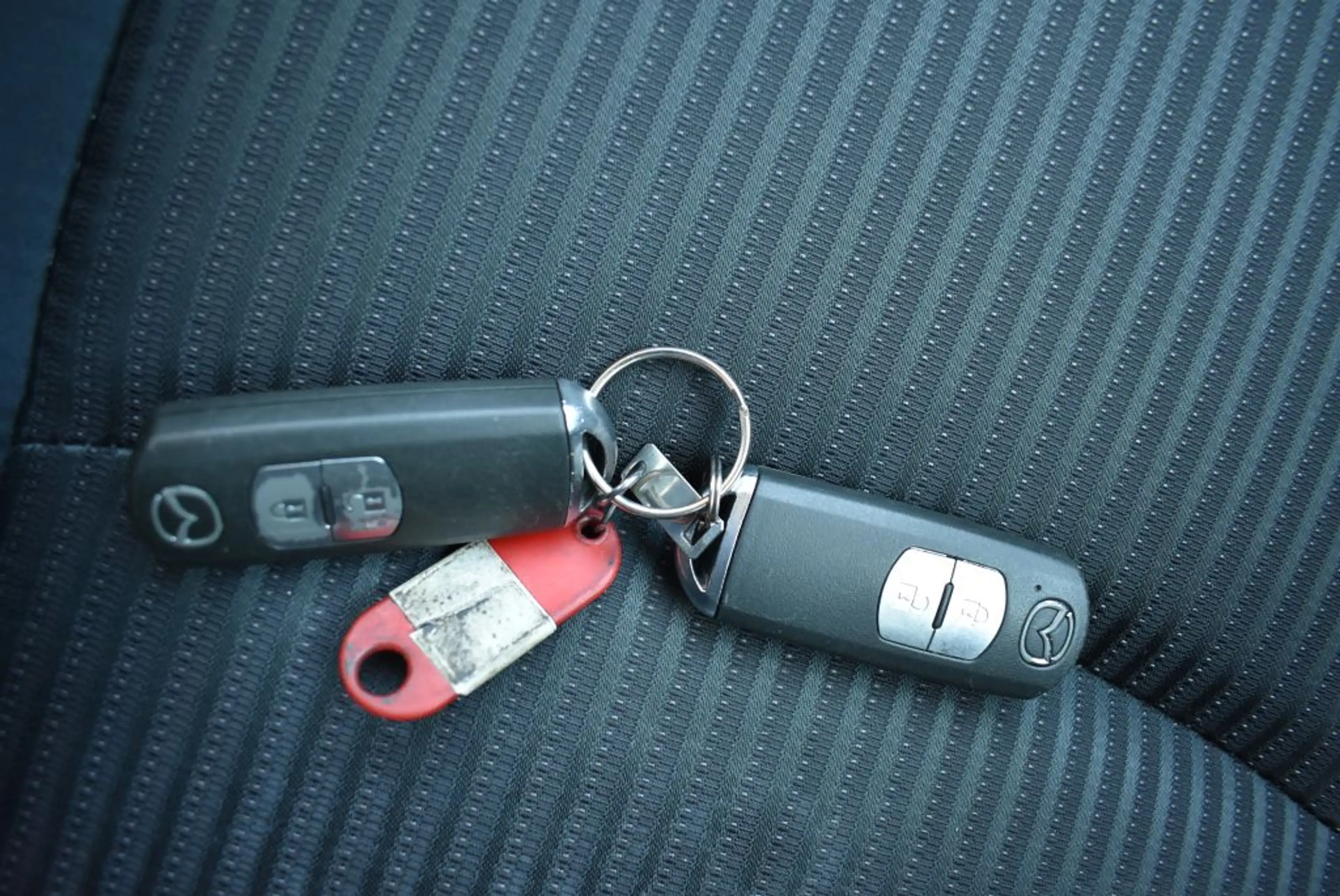 Mazda 3 SKYACTIV-D 150 Sports-Line Automatik Bi-Xenon Navi — photo 11