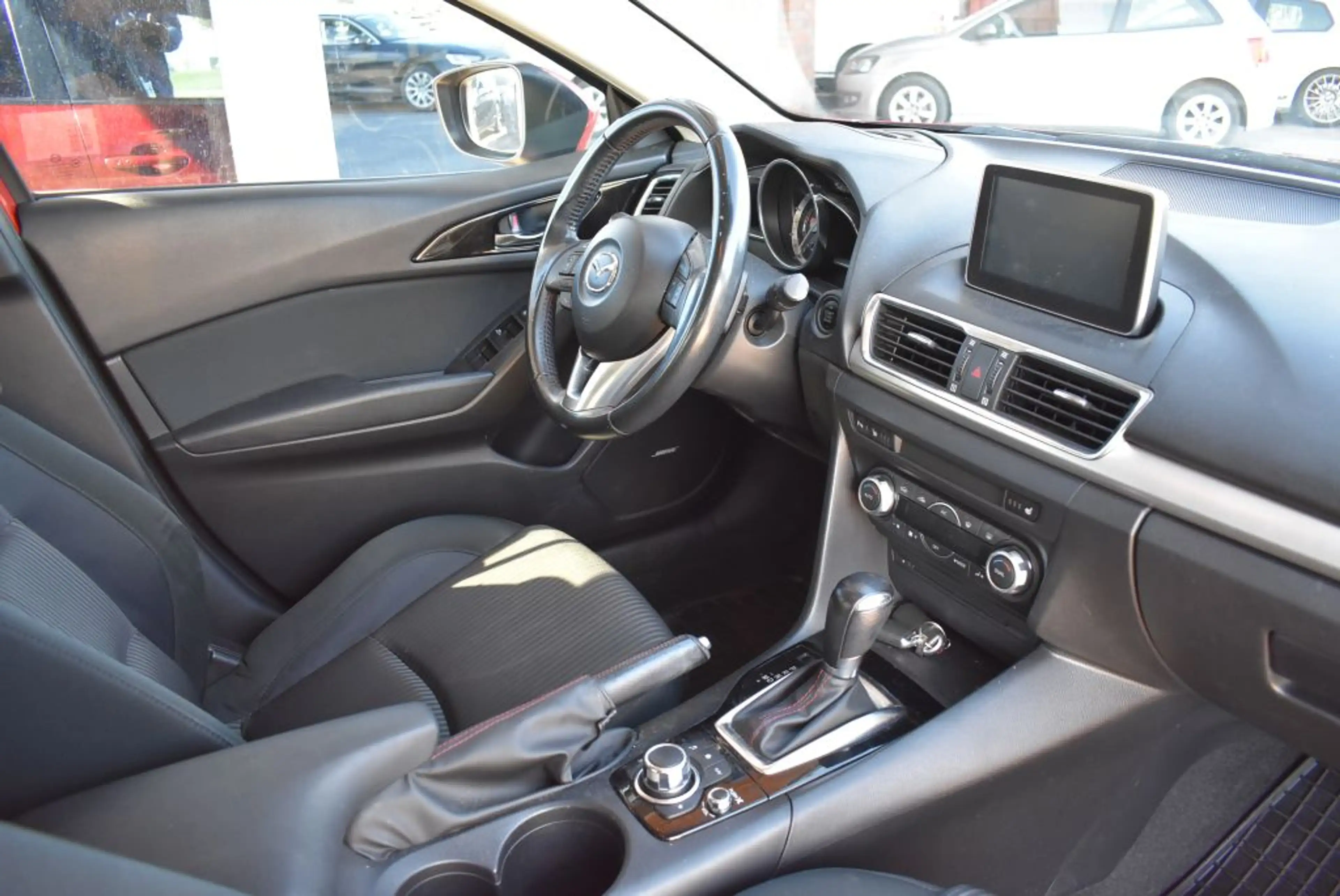 Mazda 3 SKYACTIV-D 150 Sports-Line Automatik Bi-Xenon Navi — photo 7