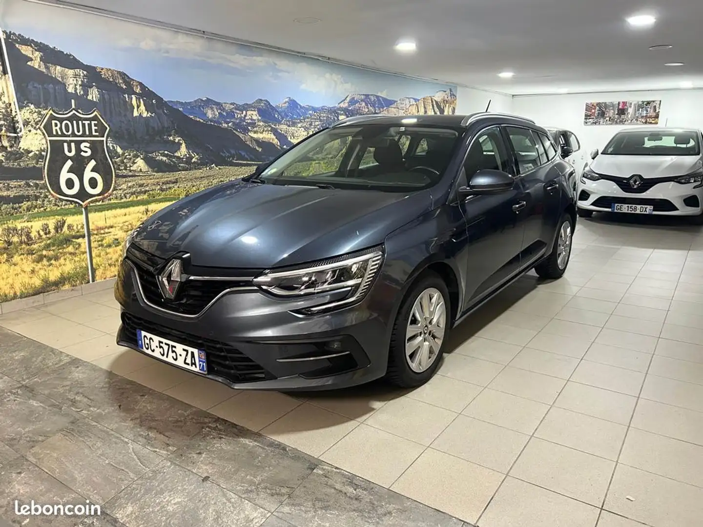 Renault Megane 1.5 blue dci 115ch business edc -21n 2021 Grau - 1
